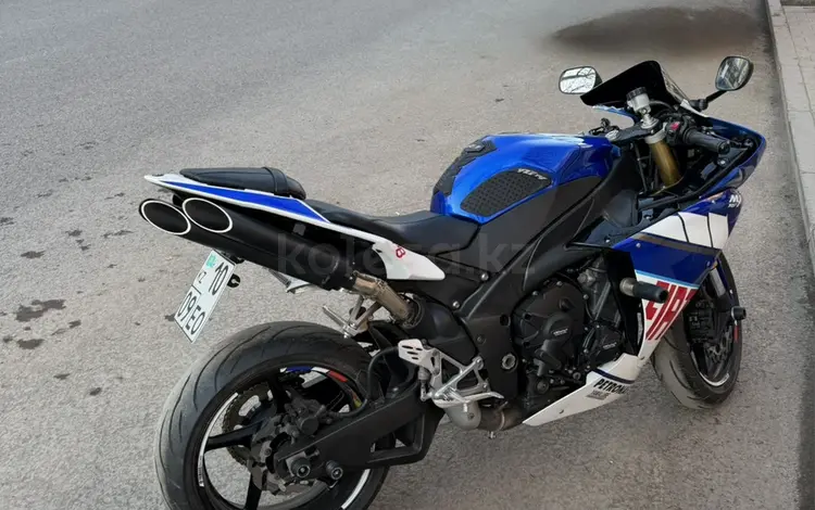 Yamaha  YZF-R1 2010 года за 5 100 000 тг. в Караганда