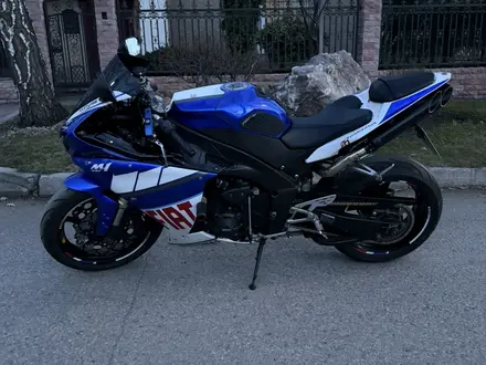 Yamaha  YZF-R1 2010 года за 5 100 000 тг. в Караганда – фото 6