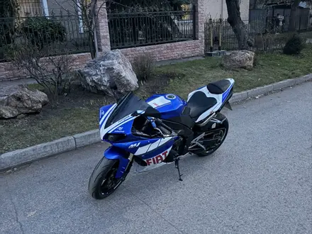 Yamaha  YZF-R1 2010 года за 5 100 000 тг. в Караганда – фото 5