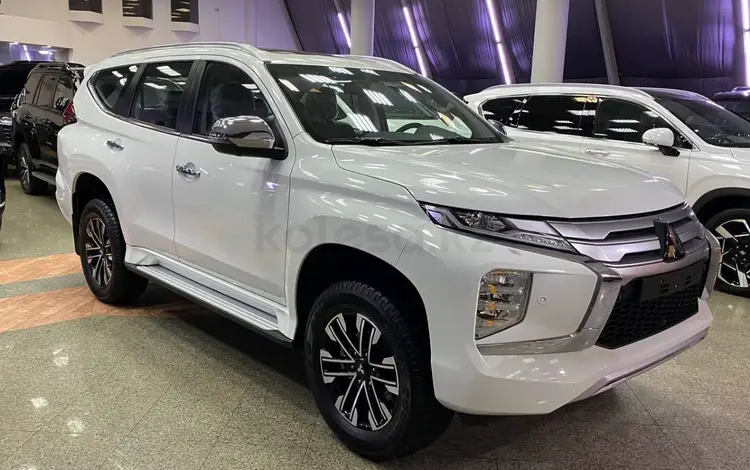 Mitsubishi Montero Sport 2022 года за 25 800 000 тг. в Астана