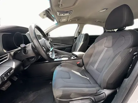 Hyundai Elantra 2021 года за 8 000 000 тг. в Алматы – фото 6
