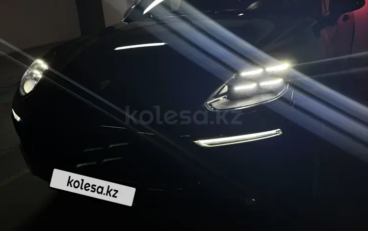 Porsche Cayenne 2015 года за 19 000 000 тг. в Астана