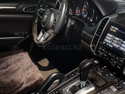 Porsche Cayenne 2015 года за 19 000 000 тг. в Астана – фото 9