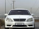 Mercedes-Benz S 320 2001 годаүшін4 300 000 тг. в Алматы – фото 5