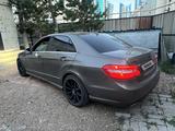 Mercedes-Benz E 300 2010 года за 7 300 000 тг. в Астана – фото 4