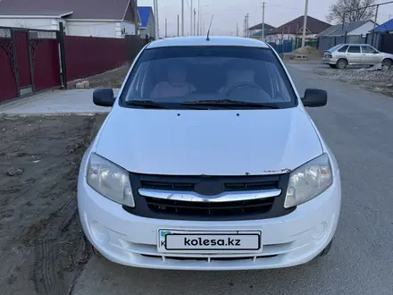 ВАЗ (Lada) Granta 2190 2013 годаүшін2 200 000 тг. в Атырау – фото 3