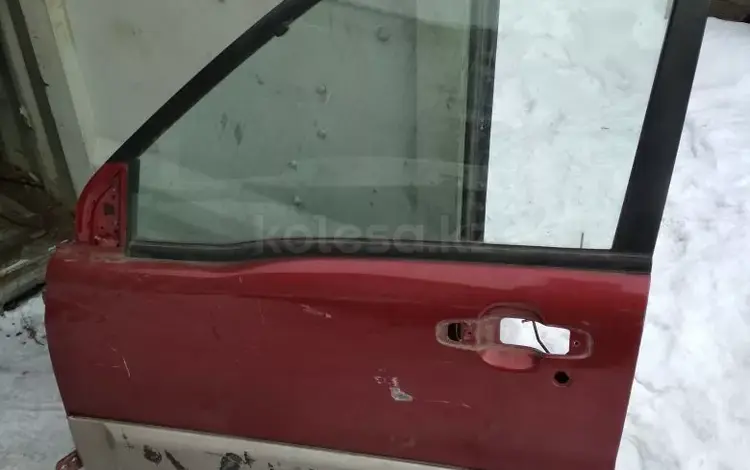 Дверь на SUZUKI GRAND VITARA 2001 за 20 000 тг. в Астана