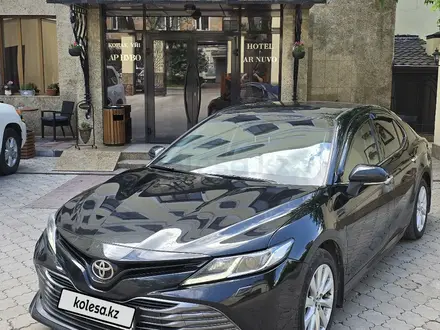 Toyota Camry 2018 года за 12 000 000 тг. в Астана