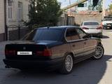 BMW 525 1991 года за 1 600 000 тг. в Шымкент – фото 2