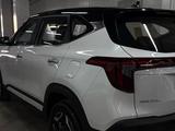 Kia Seltos Luxe 2WD 2026 года за 10 500 000 тг. в Астана – фото 3