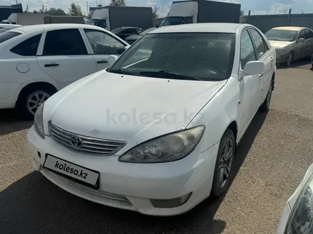 Toyota Camry 2005 года за 2 048 900 тг. в Астана