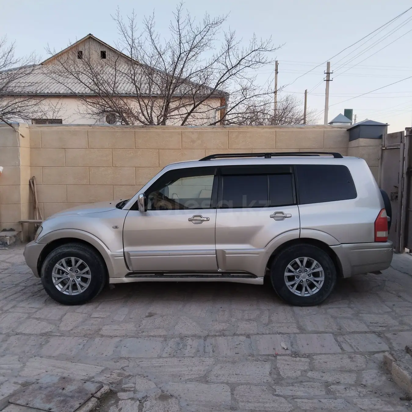 Mitsubishi Pajero, 2005