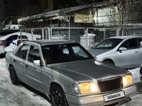 Mercedes-Benz E 220 1993 года за 1 800 000 тг. в Талдыкорган