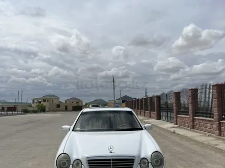 Mercedes-Benz E 320 2000 годаүшін4 500 000 тг. в Жанаозен – фото 6