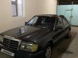 Mercedes-Benz E 230 1992 года за 1 000 000 тг. в Шымкент