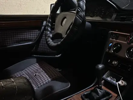 Mercedes-Benz E 230 1992 года за 1 000 000 тг. в Шымкент – фото 5