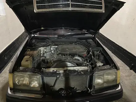 Mercedes-Benz E 230 1992 года за 1 000 000 тг. в Шымкент – фото 9