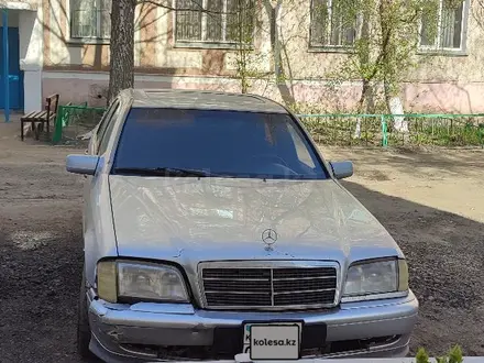 Mercedes-Benz C 180 1994 года за 1 000 000 тг. в Кокшетау