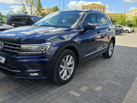 Volkswagen Tiguan 2017 года за 12 800 000 тг. в Астана – фото 13