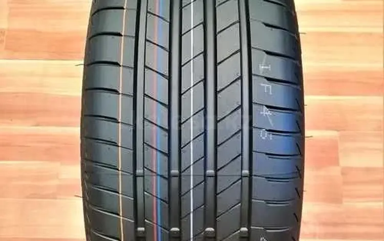 Шины Bridgestone 225/45/r18 T005 за 80 000 тг. в Алматы