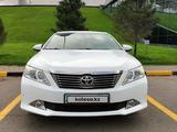 Toyota Camry 2012 года за 9 600 000 тг. в Астана – фото 2