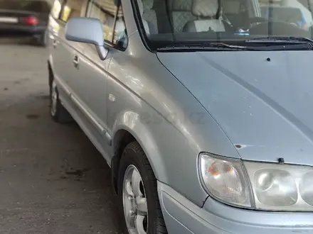 Hyundai Trajet 2007 года за 2 400 000 тг. в Алматы – фото 2