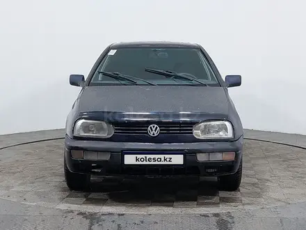 Volkswagen Golf 1992 года за 940 000 тг. в Астана – фото 2