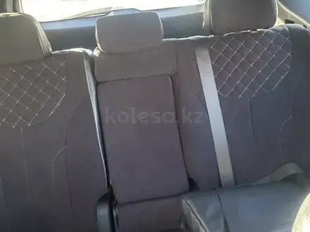 Hyundai Santa Fe 2019 года за 13 000 000 тг. в Актобе – фото 4
