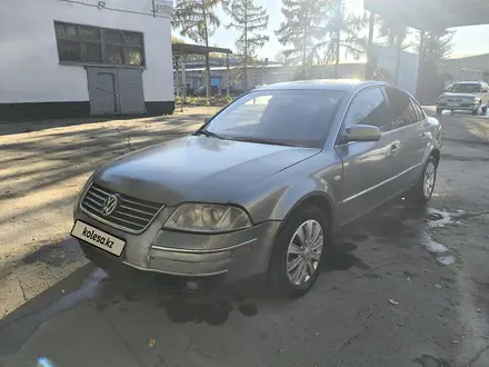 Volkswagen Passat 2003 года за 1 850 000 тг. в Петропавловск – фото 6