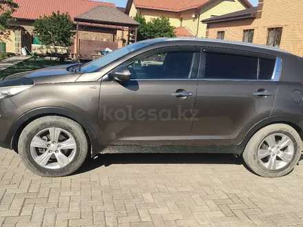 Kia Sportage 2013 года за 7 200 000 тг. в Актобе – фото 4