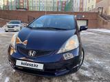 Honda Fit 2009 года за 4 400 000 тг. в Астана – фото 2