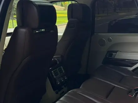 Land Rover Range Rover 2015 года за 31 500 000 тг. в Алматы – фото 32