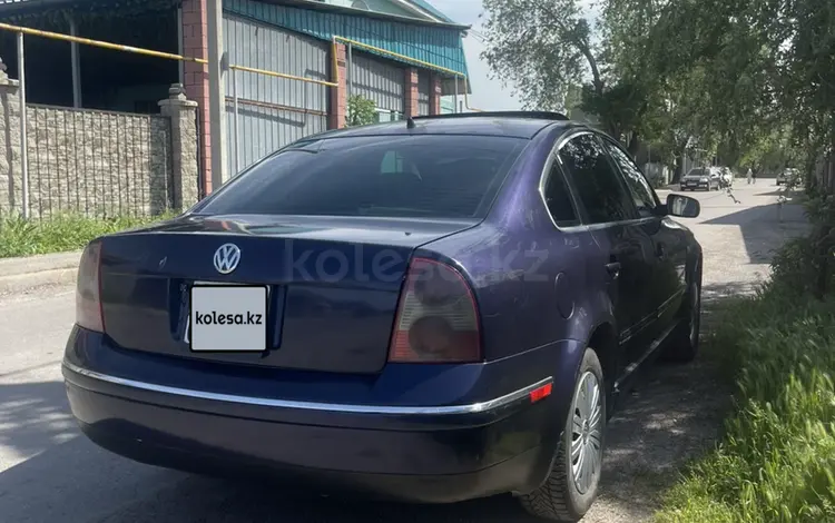 Volkswagen Passat 2003 годаүшін2 800 000 тг. в Алматы