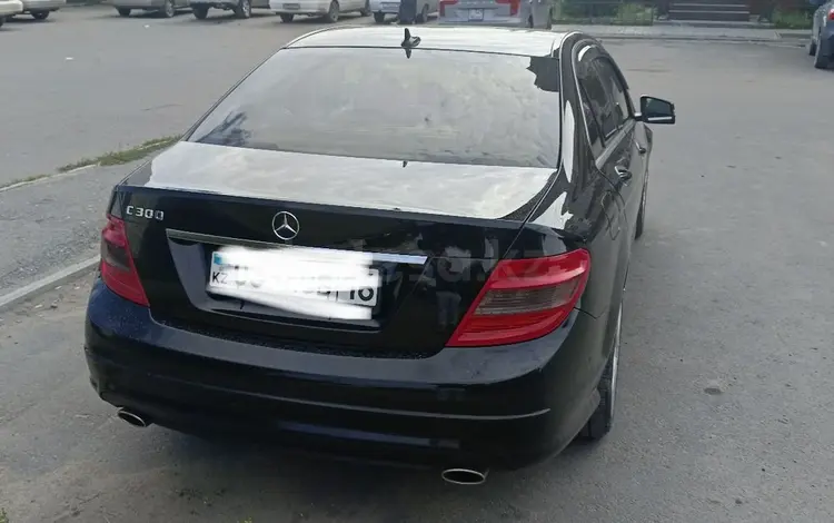 Mercedes-Benz C 300 2011 года за 7 200 000 тг. в Семей