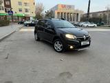 Renault Sandero Stepway 2015 года за 4 300 000 тг. в Караганда – фото 2