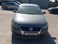 Volkswagen Passat 2006 годаfor3 500 000 тг. в Астана