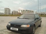 Toyota Carina E 1995 годаfor2 600 000 тг. в Павлодар