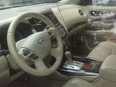 Infiniti QX60 2014 года за 11 500 000 тг. в Алматы – фото 28