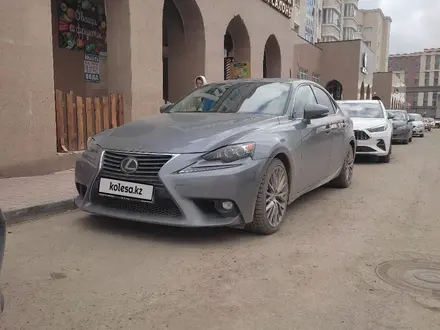 Lexus IS 200 2016 года за 13 500 000 тг. в Астана – фото 2