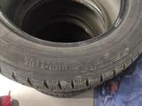 Зимние шины состояние среднее за 15 000 тг. в Алматы