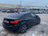 Hyundai Elantra 2016 годаүшін6 800 000 тг. в Астана – фото 4