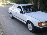 Mercedes-Benz E 200 1989 годаүшін1 000 000 тг. в Тараз