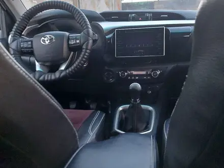 Toyota Hilux 2018 года за 13 100 000 тг. в Атырау – фото 4