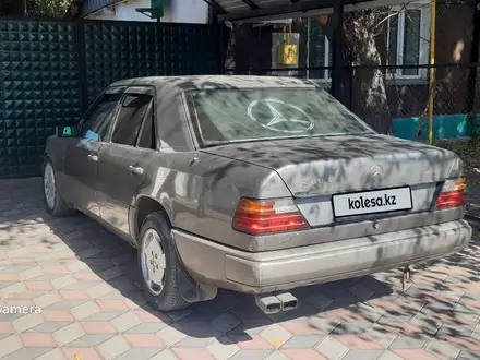 Mercedes-Benz E 260 1989 года за 850 000 тг. в Шелек – фото 6