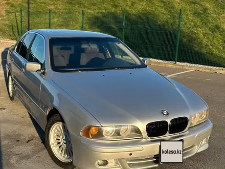 BMW 520 2001 года за 3 500 000 тг. в Шымкент – фото 2