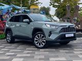 Toyota RAV4 Prestige 2019 года за 14 190 000 тг. в Алматы – фото 3