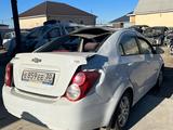 Chevrolet Aveo 2013 года за 1 222 222 тг. в Атырау – фото 2