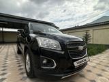 Chevrolet Tracker 2014 года за 4 000 000 тг. в Шымкент – фото 2