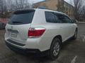 Toyota Highlander 2011 года за 8 500 000 тг. в Актобе – фото 4