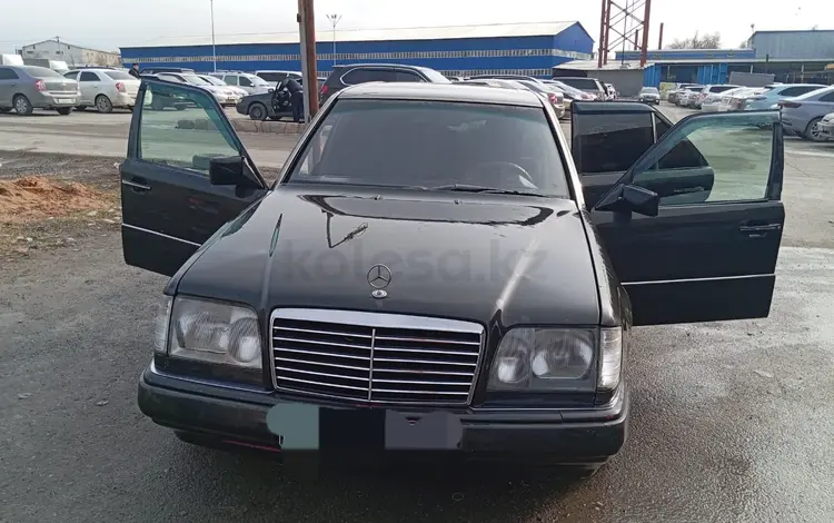 Mercedes-Benz E 230 1995 годаfor1 800 000 тг. в Шымкент